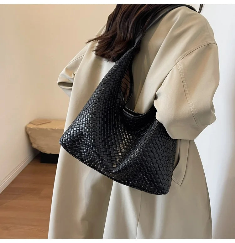 New MiniMalist And Trendy  woman bag
